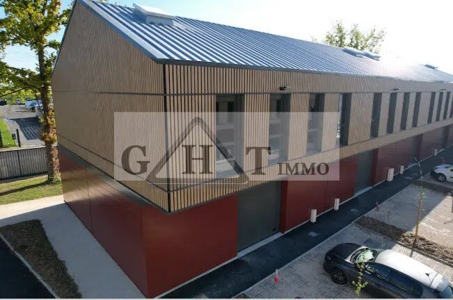 Industriel/Logistique dans Marcoussis à vendre - Photo de l’immeuble – Image 1 sur 4