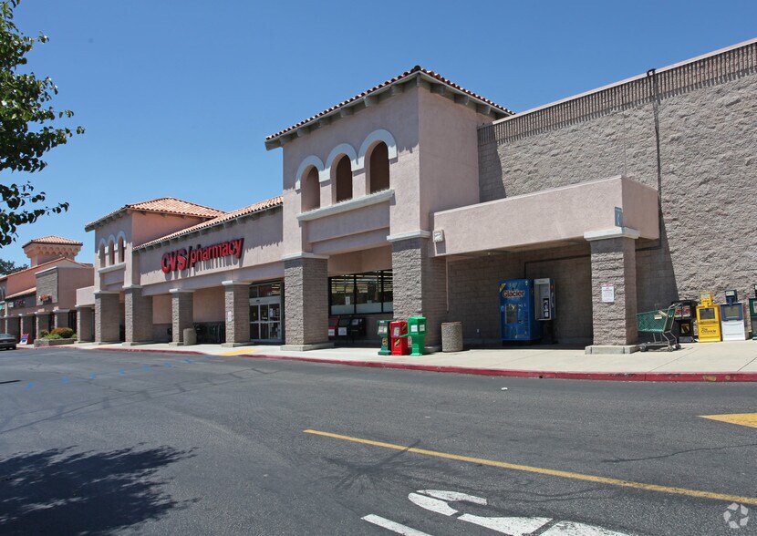 141-189 Niblick Rd, Paso Robles, CA à louer - Photo principale – Image 2 sur 5