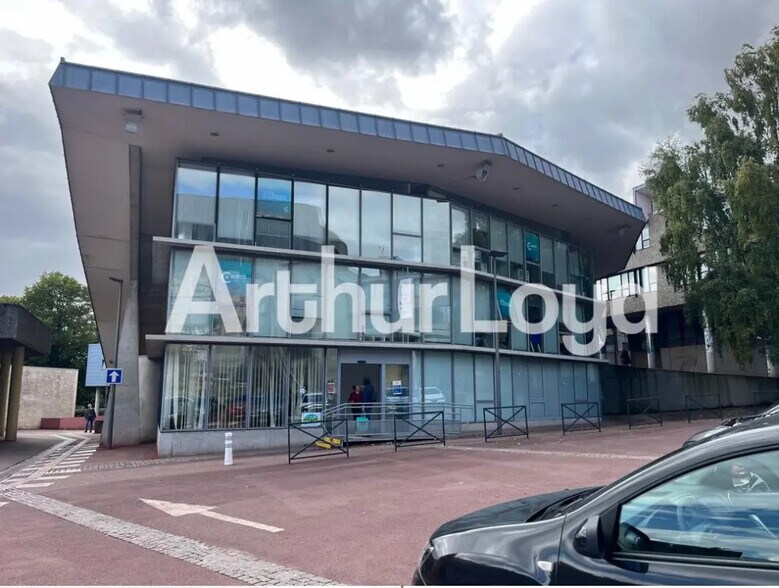 Bureau dans Hérouville-Saint-Clair à louer - Photo de l’immeuble – Image 1 sur 6