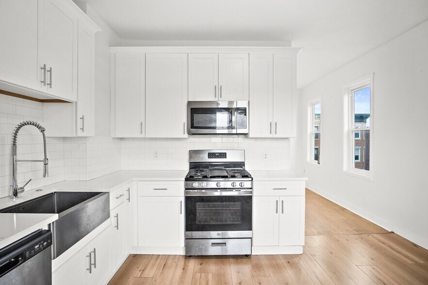 252-254 Magnolia St, Dorchester, MA à vendre - Photo intérieure – Image 3 sur 32