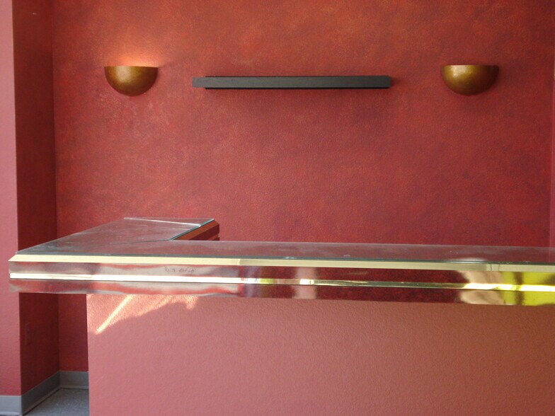 3700 Woodland Dr, Anchorage, AK à vendre - Photo intérieure – Image 2 sur 43