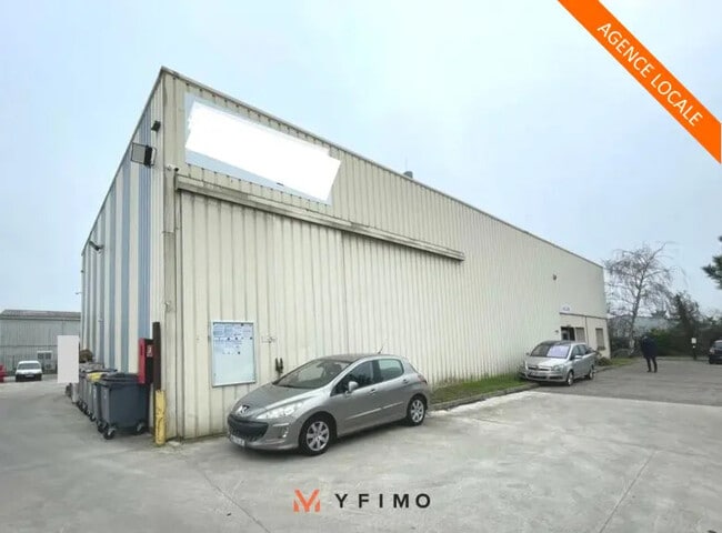 Plus de détails pour Local d'activités à louer