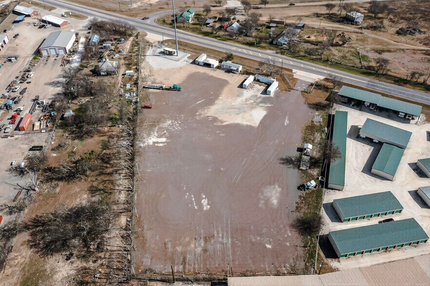 3228 S Highway 174, Cleburne, TX à vendre - Photo de l’immeuble – Image 2 sur 17