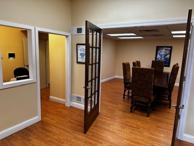 1135 W Governor Rd, Hummelstown, PA à louer - Photo de l’immeuble – Image 3 sur 5