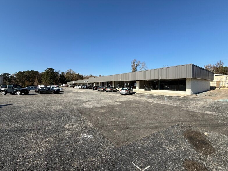 908 Bacons Bridge Rd, Summerville, SC à louer - Photo de l’immeuble – Image 3 sur 8