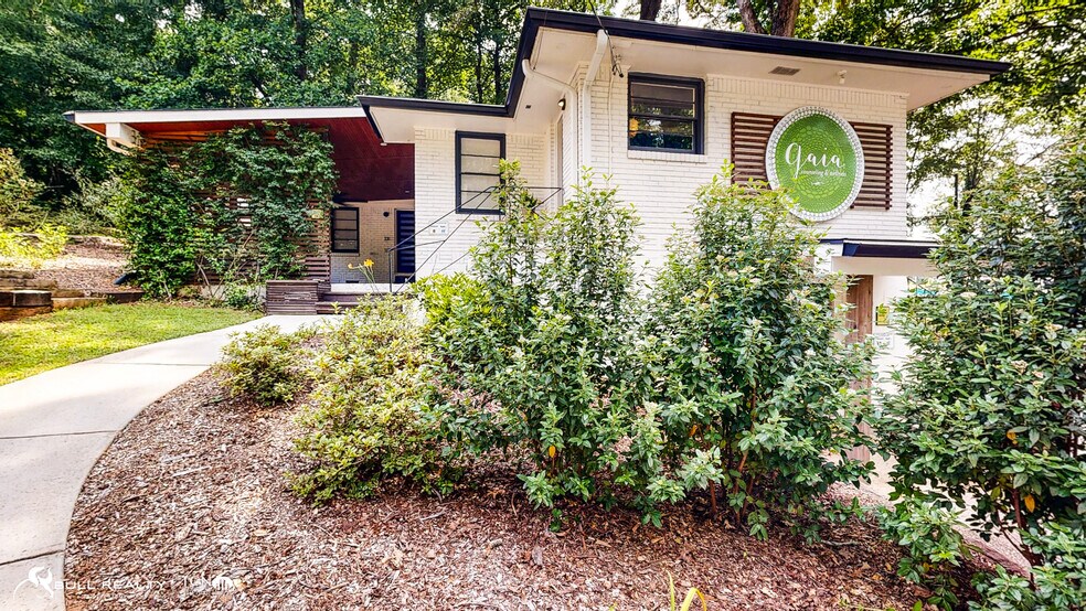 3232 Memorial Dr, Decatur, GA à vendre - Photo de l’immeuble – Image 2 sur 24