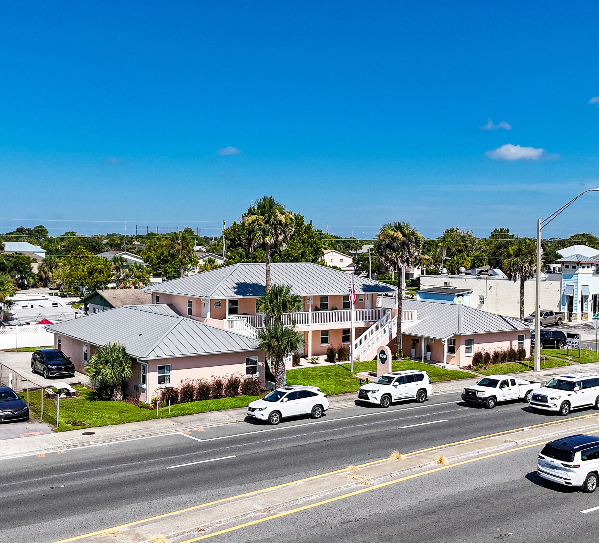 830 S 3rd St S, Jacksonville Beach, FL à louer Photo de l’immeuble– Image 1 sur 3