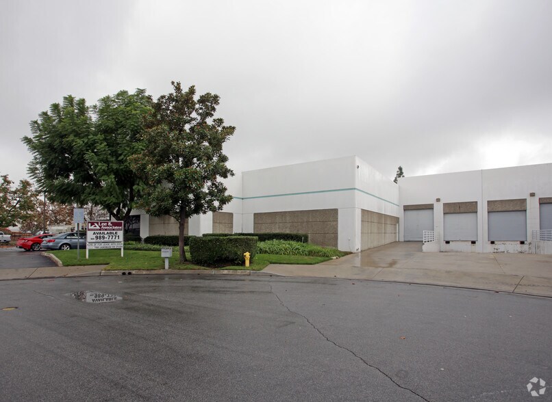 1715 Corrigan Ct, La Verne, CA à vendre - Photo de l’immeuble – Image 3 sur 20