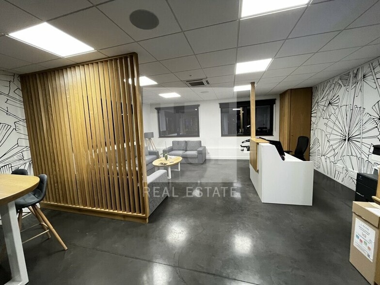 Bureau dans Chaponnay à louer - Photo intérieure – Image 2 sur 6
