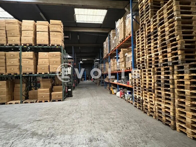 Local d’activités dans Chennevières-sur-Marne à louer - Photo intérieure – Image 1 sur 8