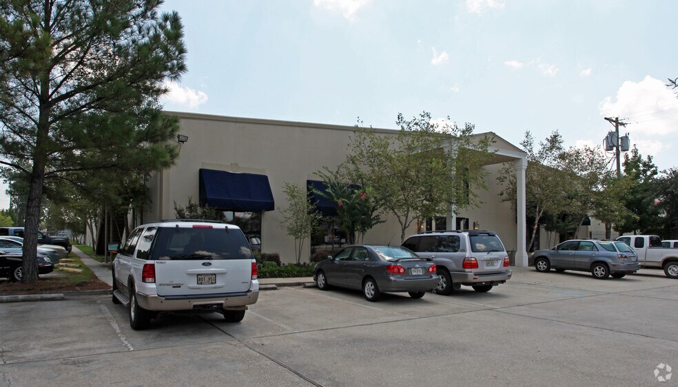 68490 La-59, Mandeville, LA à louer - Photo principale – Image 1 sur 7