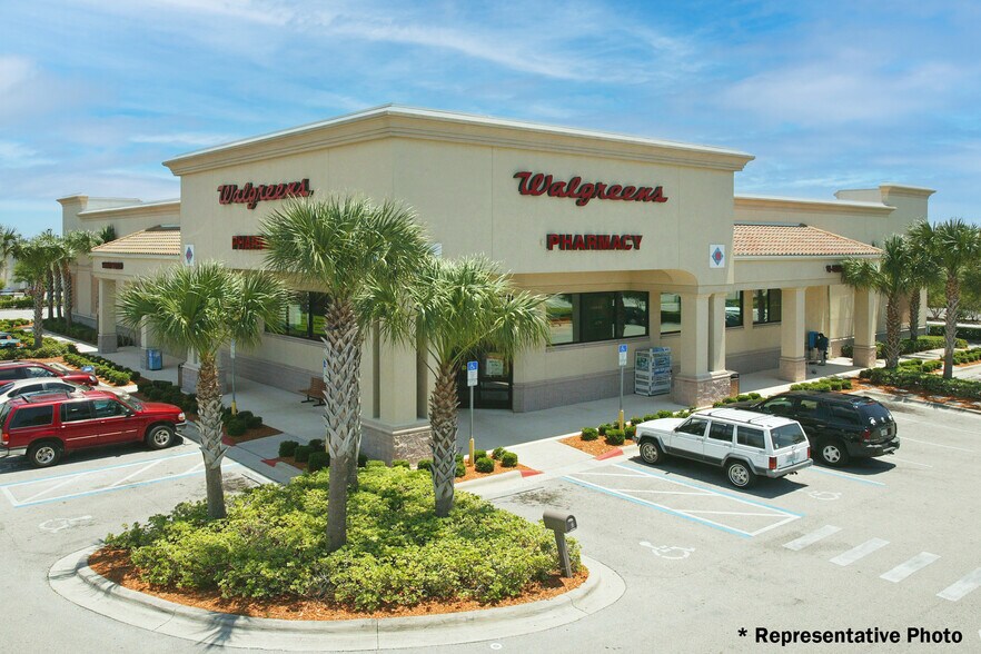 11079 S Military Trl, Boynton Beach, FL à vendre - Photo de l’immeuble – Image 3 sur 4