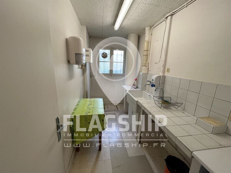 Local commercial dans MEUDON à vendre - Photo intérieure – Image 3 sur 8