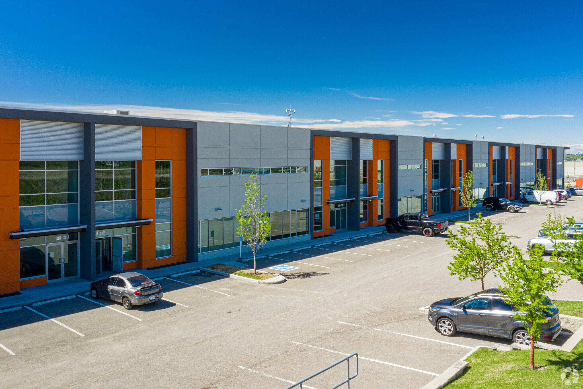 4 Highland Park Green NE, Rocky View No 44, AB à vendre Photo principale– Image 1 sur 11