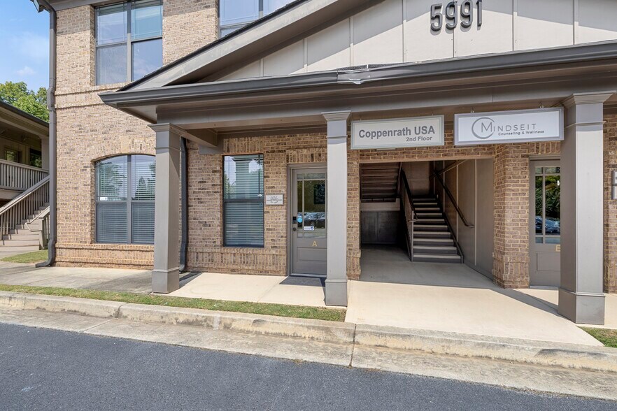 5991 Parkway North Blvd, Cumming, GA à louer - Photo de l’immeuble – Image 3 sur 13
