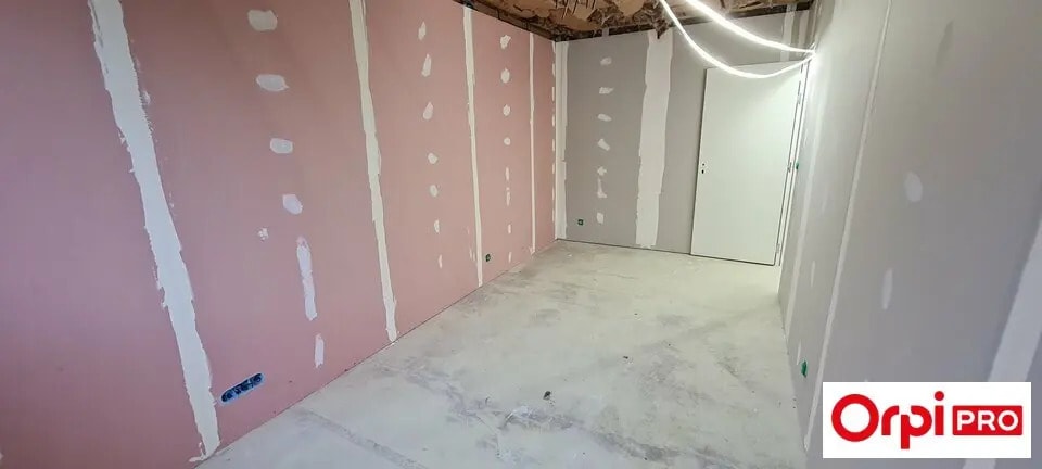 Bureau dans Lamballe-Armor à louer Photo intérieure– Image 1 sur 5