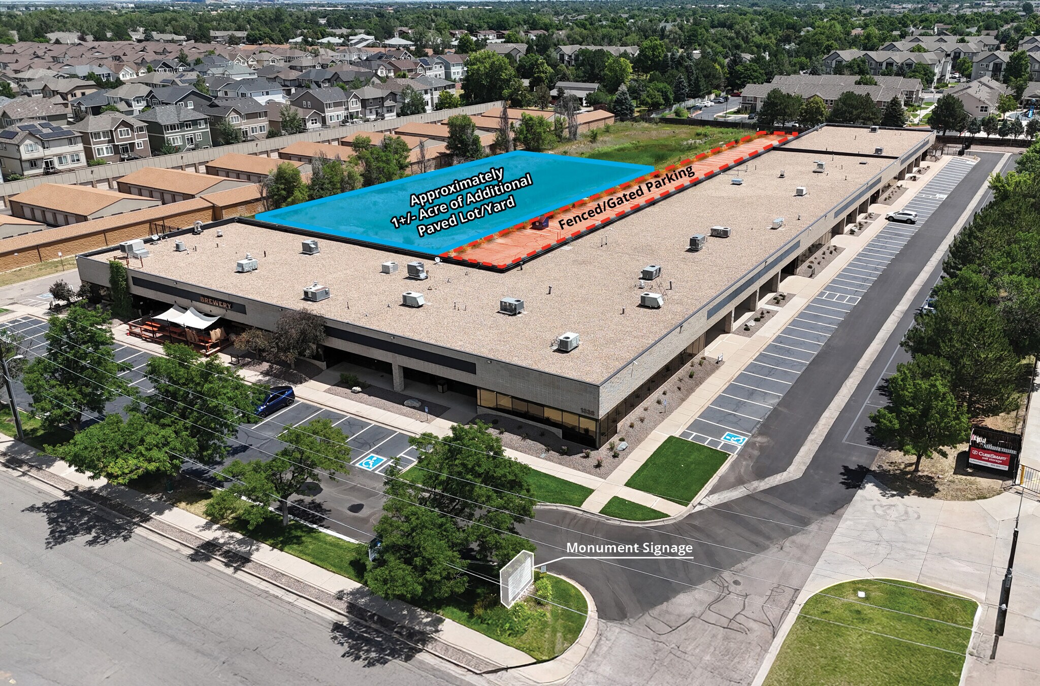 1338 S Valentia St, Denver, CO à louer Photo principale– Image 1 sur 12