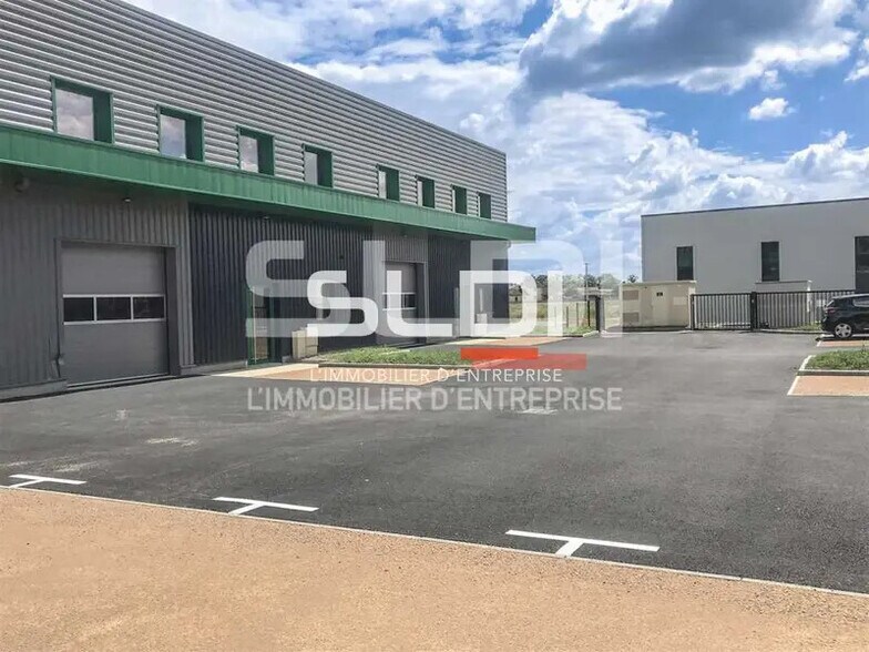 81 Route De Loyettes, Tignieu-Jameyzieu à louer - Photo de l’immeuble – Image 3 sur 7