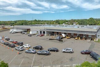 Plus de détails pour 75 Old Broadway E, North Haven, CT - Industriel/Logistique à louer