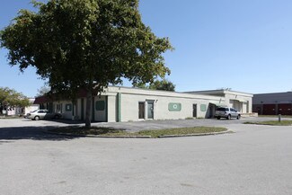 Plus de détails pour 39 Mildred Dr, Fort Myers, FL - Bureau, Industriel/Logistique à louer