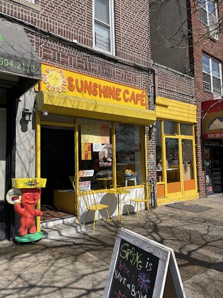 Plus de détails pour 2176 21st St, Astoria, NY - Local commercial à louer