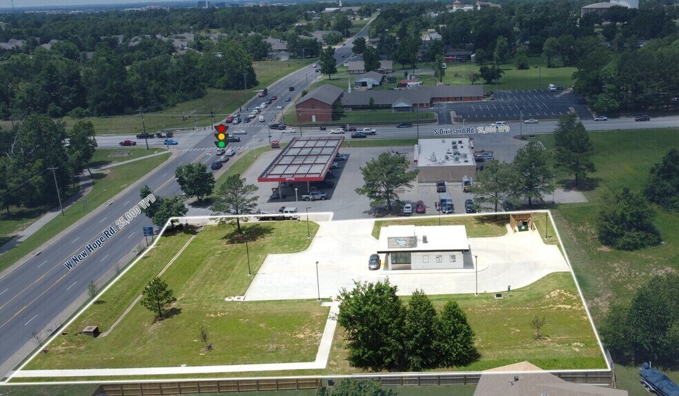 1607 W New Hope Rd, Rogers, AR à vendre - Photo de l’immeuble – Image 3 sur 8