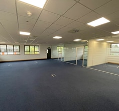 Saxon Ln, Northampton à louer Photo intérieure– Image 2 sur 3