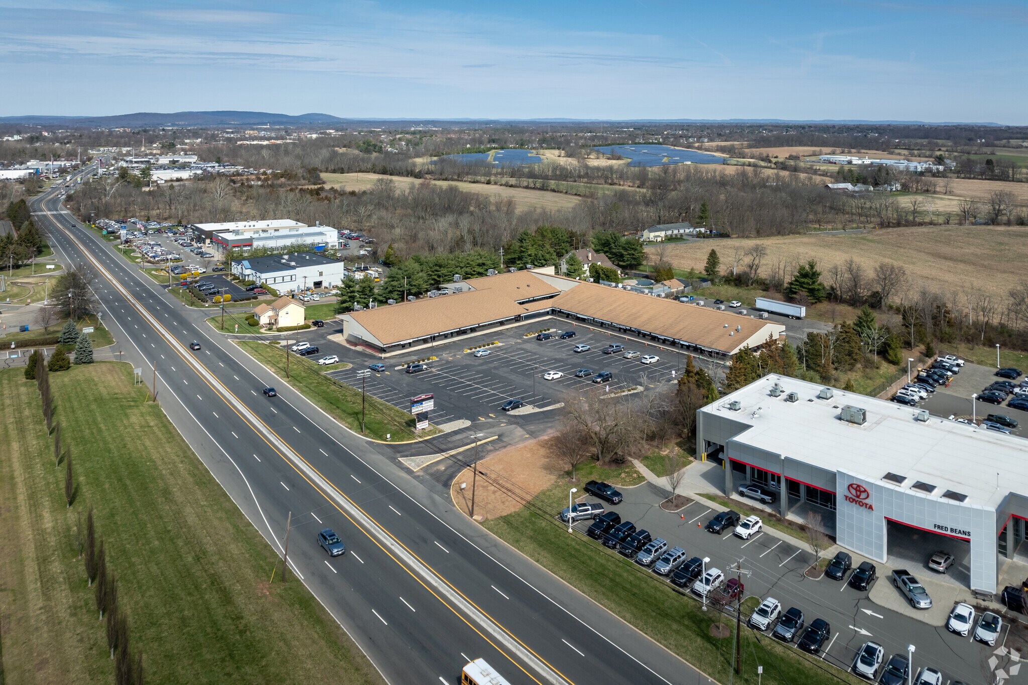 176 Highway 202, Flemington, NJ à louer Aérien– Image 1 sur 5