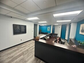 9861 Broken Land Pky, Columbia, MD à louer Hall d’entrée– Image 2 sur 15