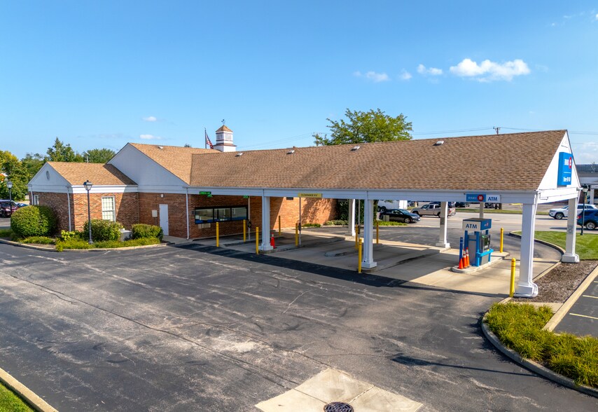 1951 S Plum Grove Rd, Palatine, IL à vendre - Photo de l’immeuble – Image 3 sur 11