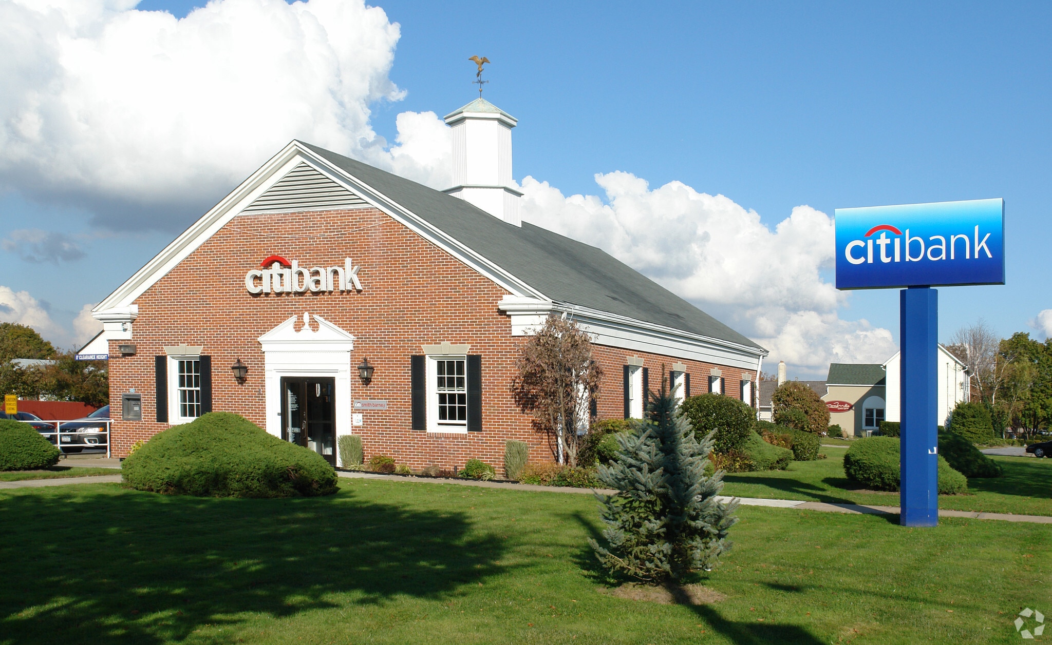 835 Montauk Hwy, Bayport, NY à louer Photo principale– Image 1 sur 9