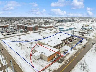 Plus de détails pour 804 Capitol st, Iowa City, IA - Industriel/Logistique à vendre