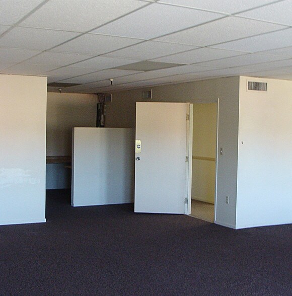 7227 Broadway, Lemon Grove, CA à vendre - Photo intérieure – Image 3 sur 53