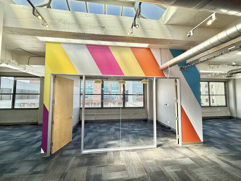 300 Broadway, San Francisco, CA à louer - Photo de l’immeuble – Image 3 sur 35