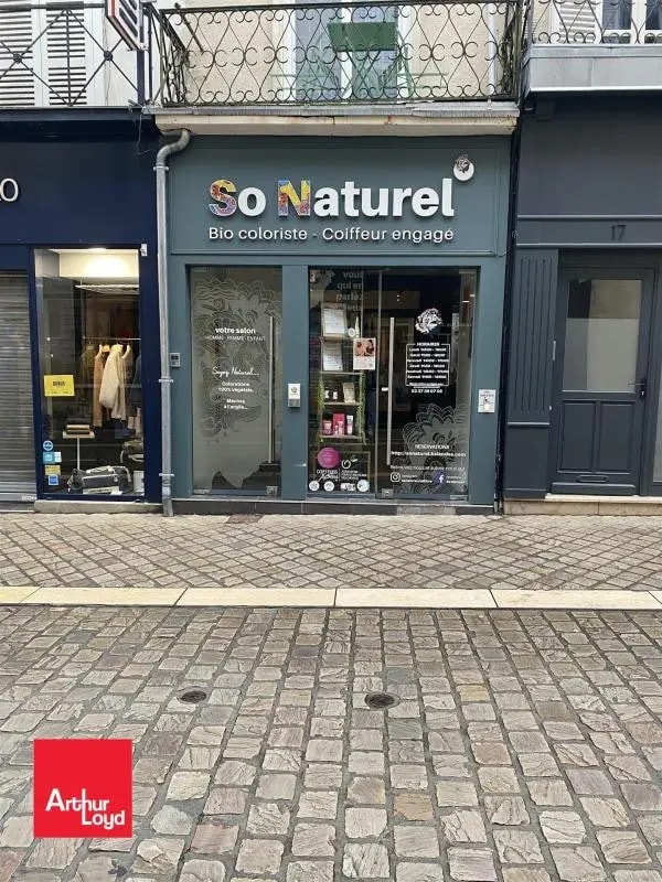 Plus de détails pour Local commercial à louer