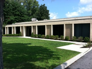 Plus de détails pour 136 Radio Circle Dr, Mount Kisco, NY - Local d'activités à louer