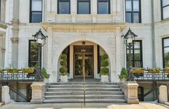 160 Commonwealth Ave, Boston, MA à louer Photo intérieure– Image 2 sur 18