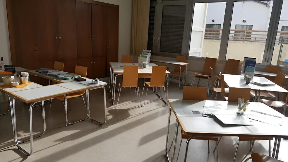 Bureau dans Bordeaux à louer - Photo de l’immeuble – Image 2 sur 6