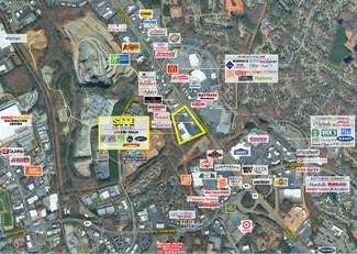 Plus de détails pour 10046 E Independence Blvd, Matthews, NC - Local commercial à louer