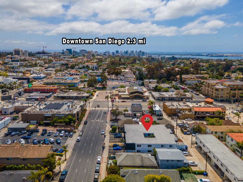 4030 Front St, San Diego, CA à vendre - Photo de l’immeuble – Image 3 sur 11