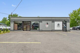 Plus de détails pour 430-434 S Main St, North Syracuse, NY - Local commercial à vendre
