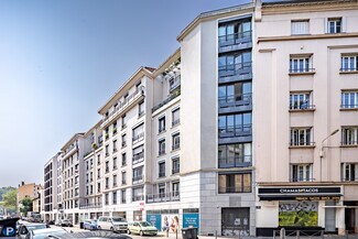 Plus de détails pour 17 Rue Masaryk, Lyon - Local commercial à louer