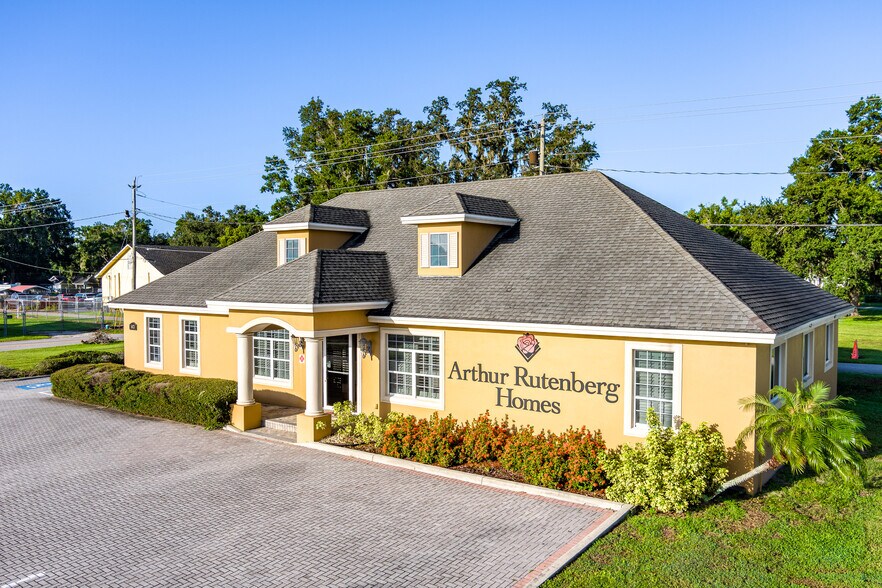 5473 Bartow Rd, Lakeland, FL à vendre - Photo de l’immeuble – Image 2 sur 4