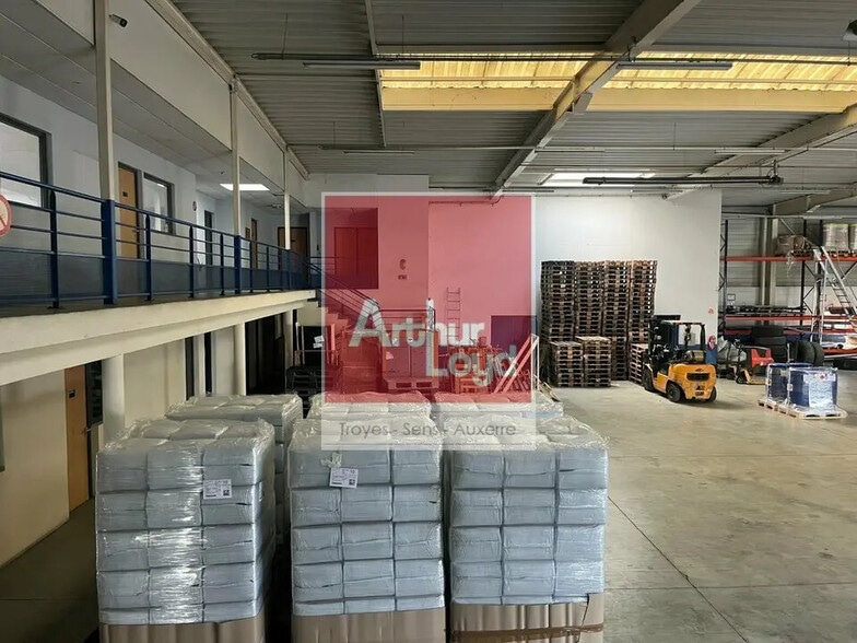 Industriel/Logistique dans Barberey-Saint-Sulpice à vendre - Photo de l’immeuble – Image 3 sur 6