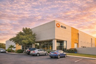 Plus de détails pour 4535 E Elwood St, Phoenix, AZ - Industriel/Logistique à louer