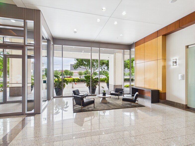 12400 Coit Rd, Dallas, TX à louer - Photo de l’immeuble – Image 3 sur 41