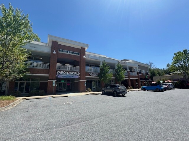 1550 Hendersonville Rd, Asheville, NC à louer - Photo de l’immeuble – Image 2 sur 8