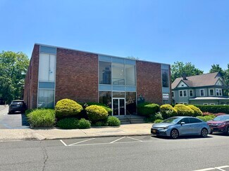 Plus de détails pour 44 Elm St, Huntington, NY - Bureau à vendre