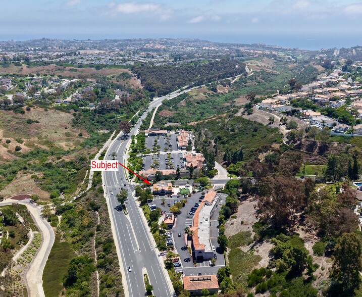 31171 Niguel Rd, Laguna Niguel, CA à louer - Photo de l’immeuble – Image 2 sur 5