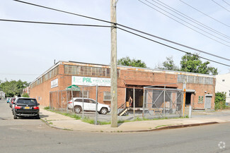 Plus de détails pour 106-20 180 St, Jamaica, NY - Industriel/Logistique à louer